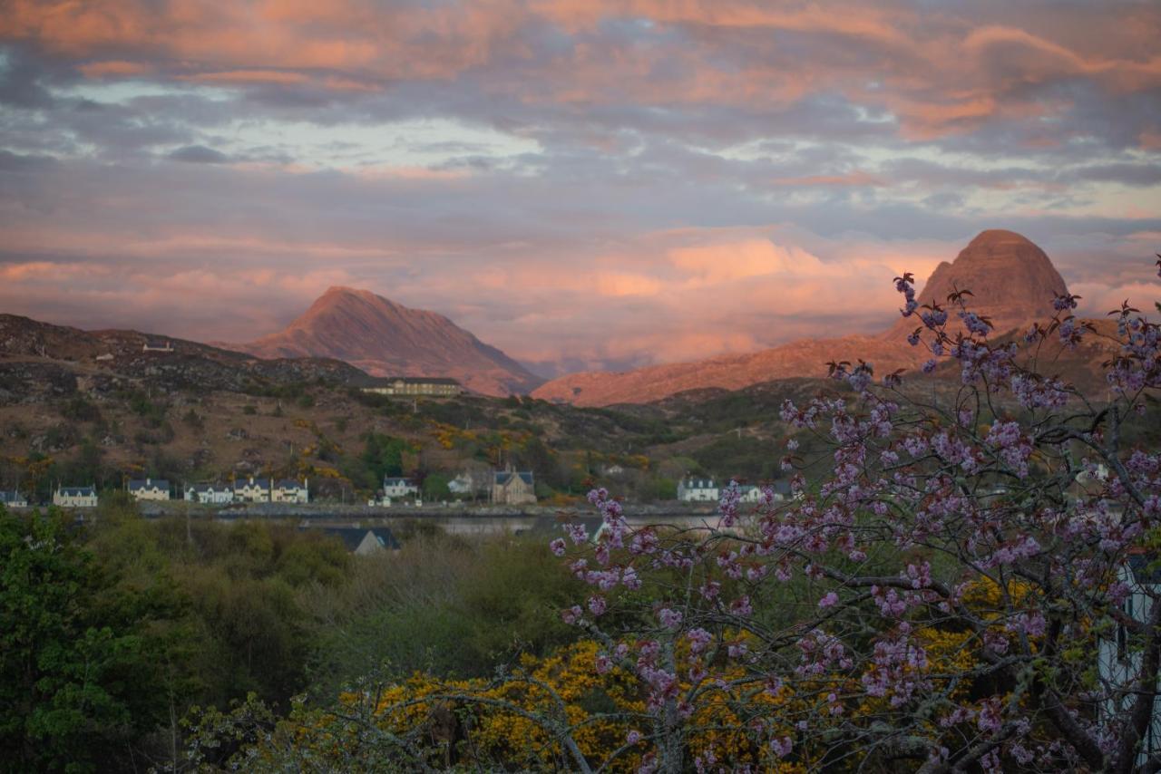 The Albannach Hotel Lochinver Bagian luar foto